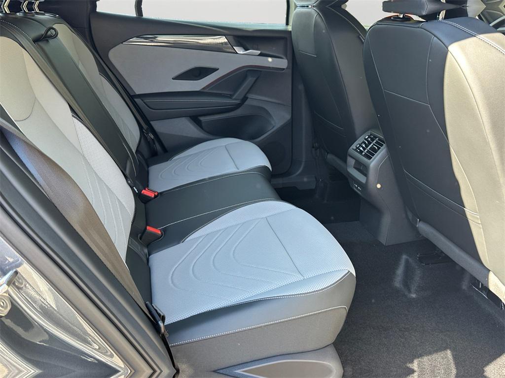 new 2025 Volkswagen Tiguan car, priced at $37,430