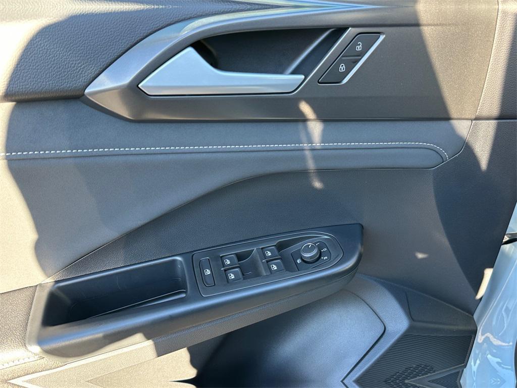 new 2025 Volkswagen Taos car, priced at $32,443