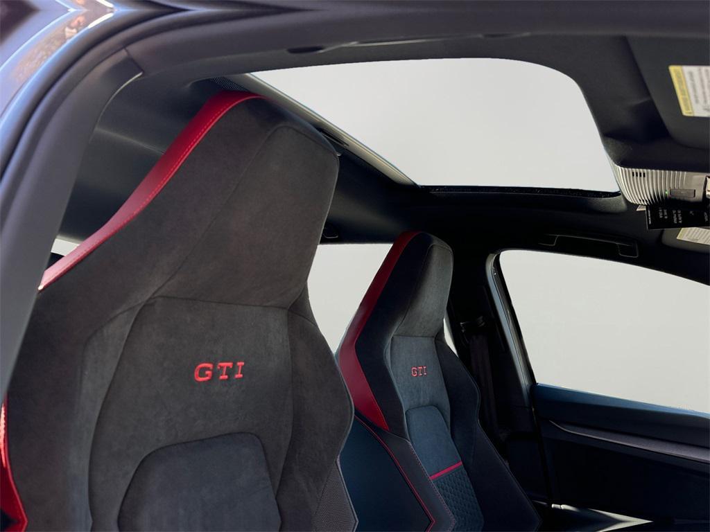 new 2026 Volkswagen Golf GTI car