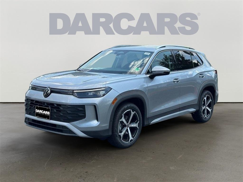 new 2025 Volkswagen Tiguan car, priced at $33,326