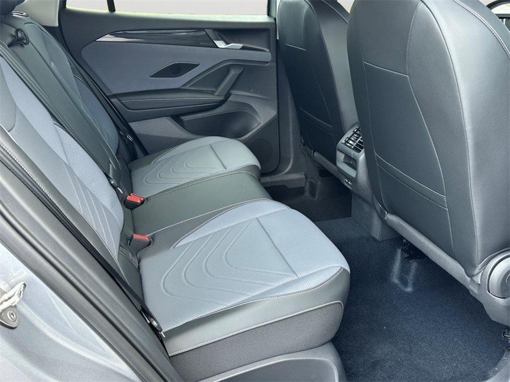 new 2025 Volkswagen Tiguan car, priced at $33,326