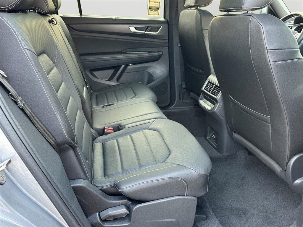 new 2025 Volkswagen Atlas Cross Sport car, priced at $47,681