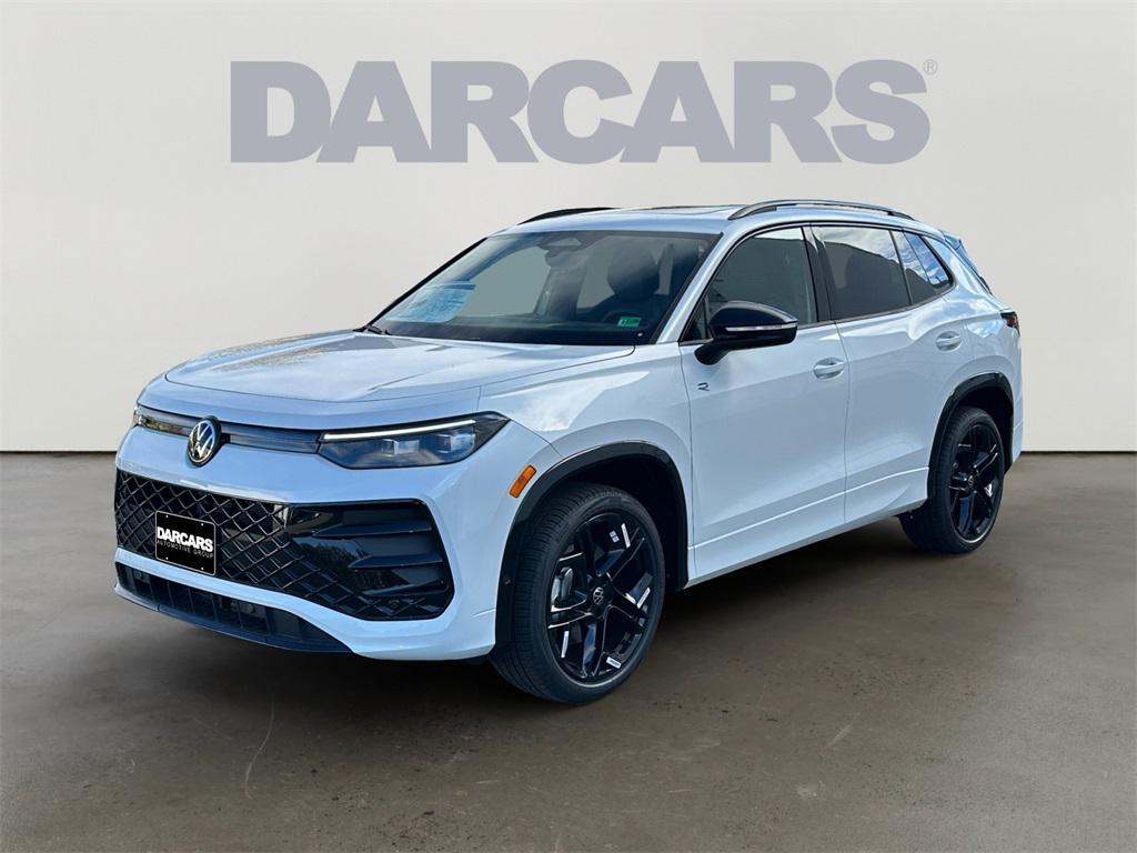 new 2025 Volkswagen Tiguan car, priced at $37,853
