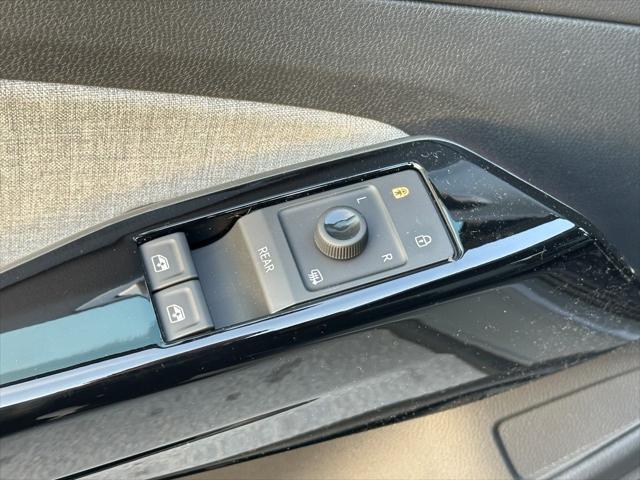 used 2025 Volkswagen ID.4 car, priced at $46,991