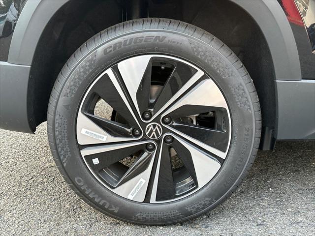 new 2025 Volkswagen Taos car, priced at $32,016
