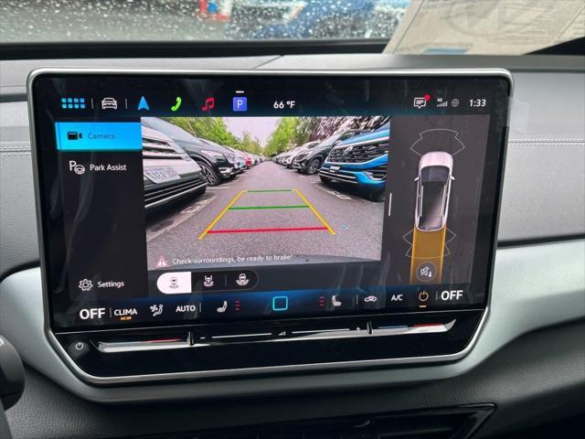 new 2025 Volkswagen ID.4 car, priced at $44,892