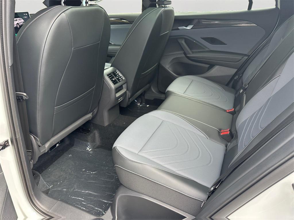 new 2025 Volkswagen Tiguan car, priced at $37,853