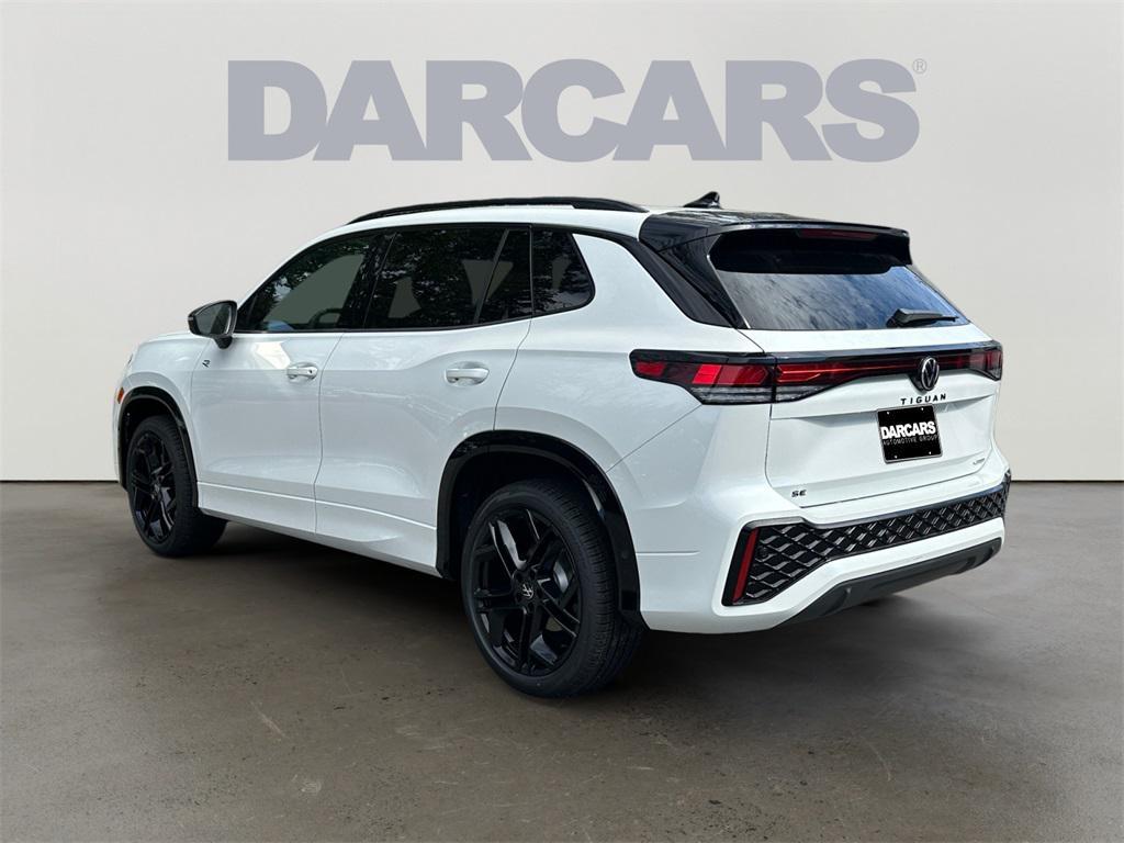 new 2025 Volkswagen Tiguan car, priced at $37,853