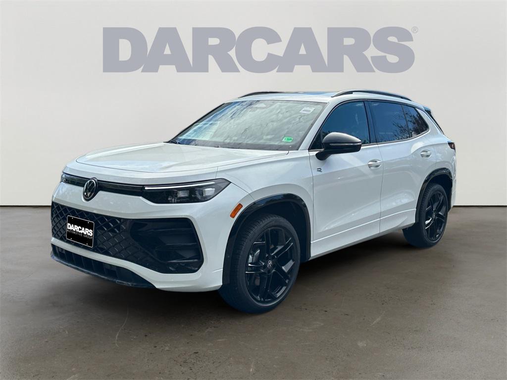 new 2025 Volkswagen Tiguan car, priced at $37,853