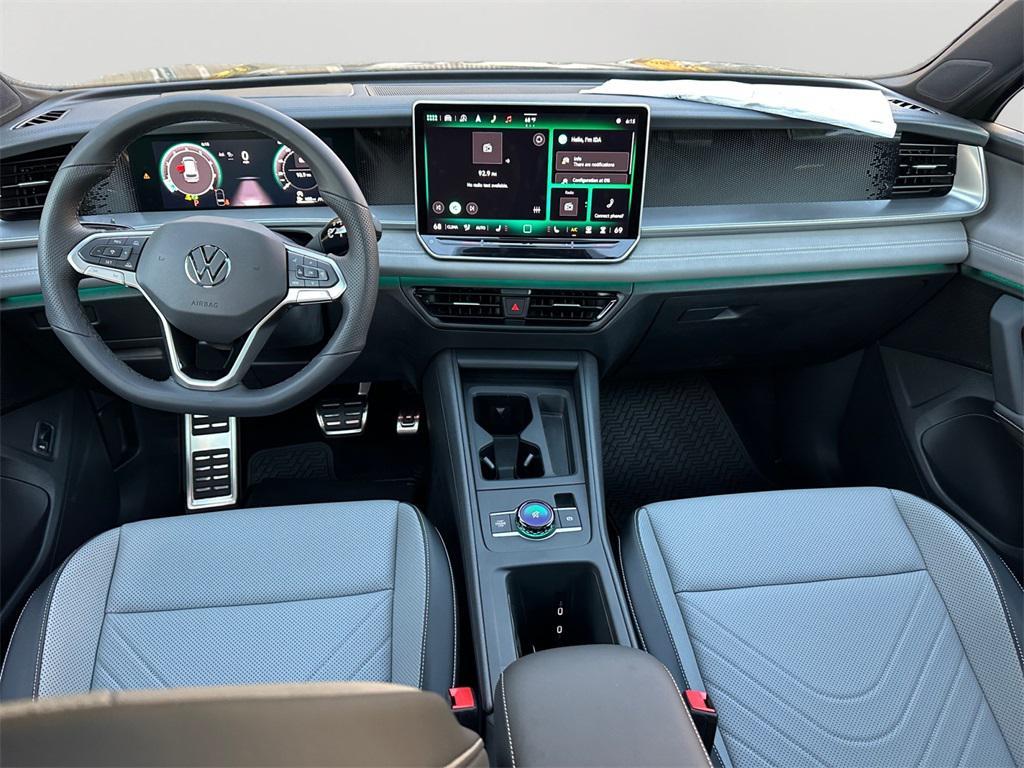 new 2025 Volkswagen Tiguan car, priced at $40,083