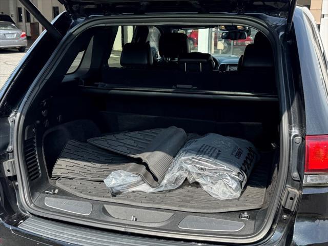used 2016 Jeep Grand Cherokee car, priced at $16,991