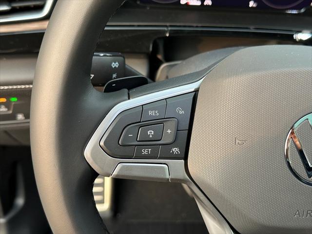 new 2025 Volkswagen Atlas car, priced at $52,703