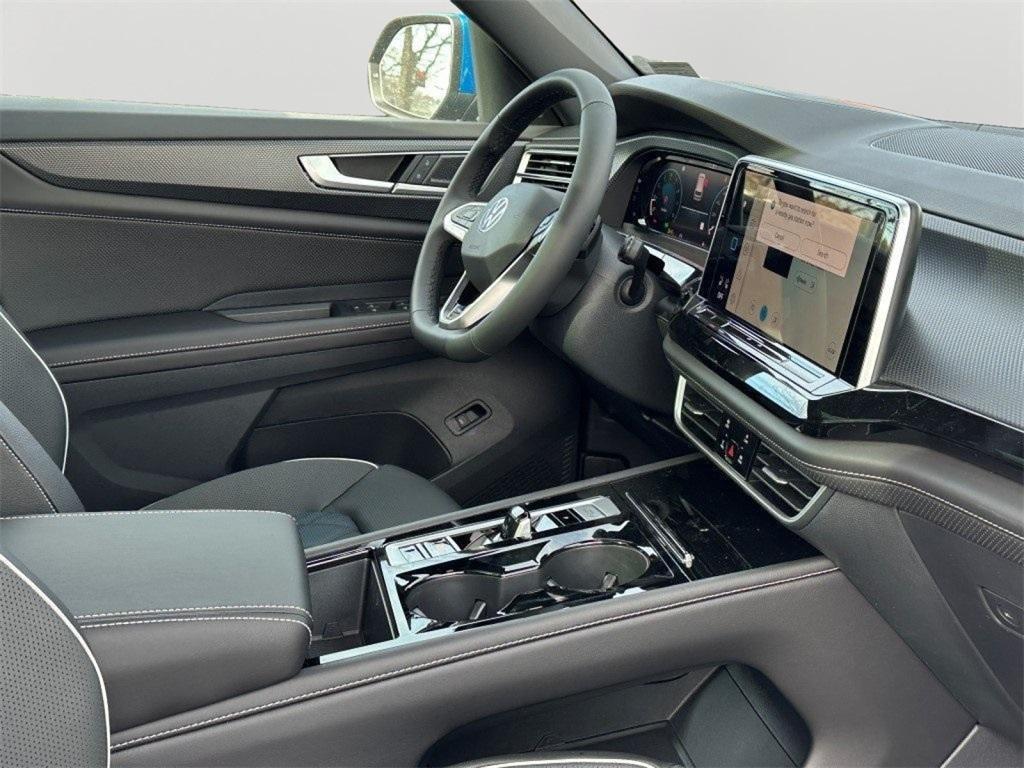 new 2025 Volkswagen Atlas Cross Sport car, priced at $51,234
