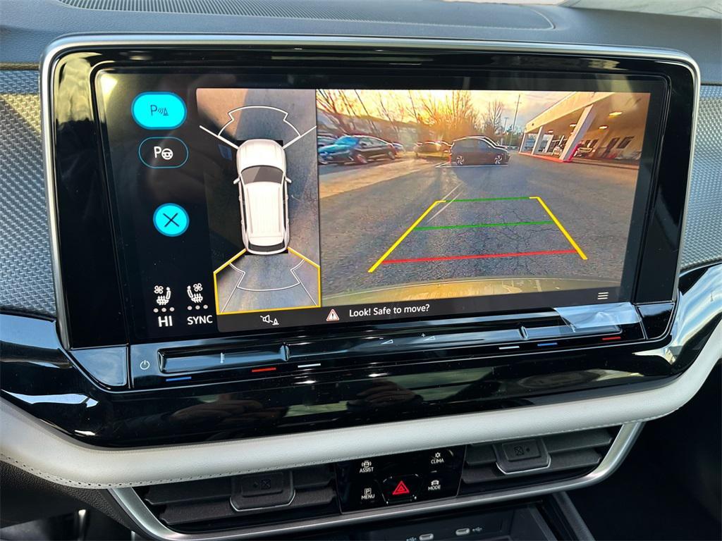 new 2026 Volkswagen Atlas Cross Sport car, priced at $51,824