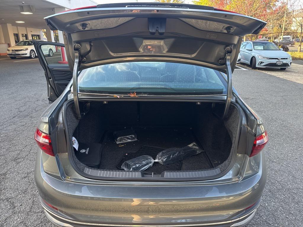 used 2022 Volkswagen Jetta car, priced at $22,795