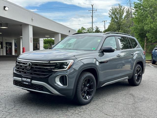 new 2025 Volkswagen Atlas car, priced at $44,712