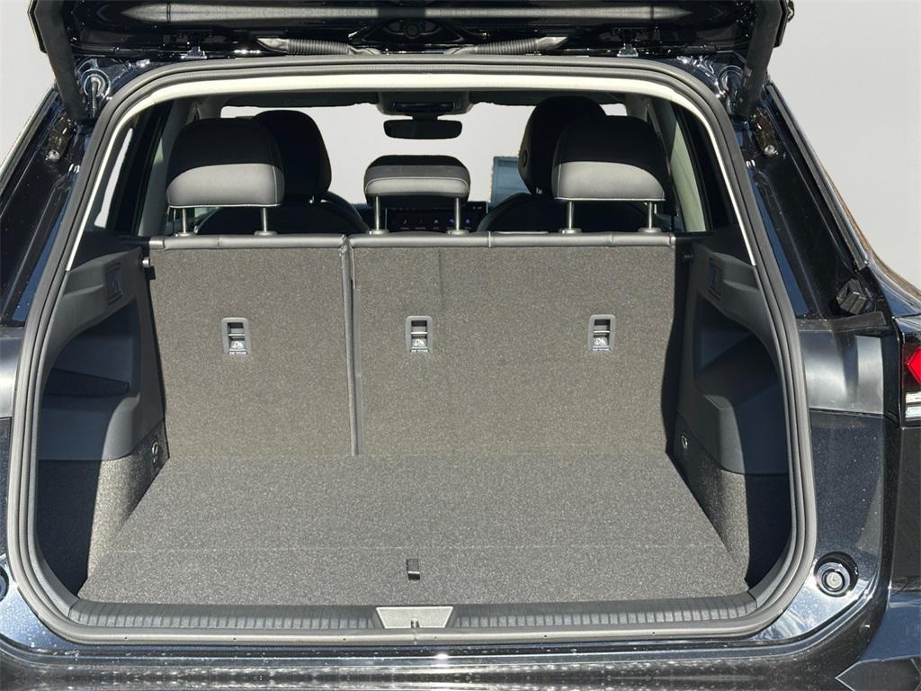 new 2026 Volkswagen Tiguan car, priced at $34,385