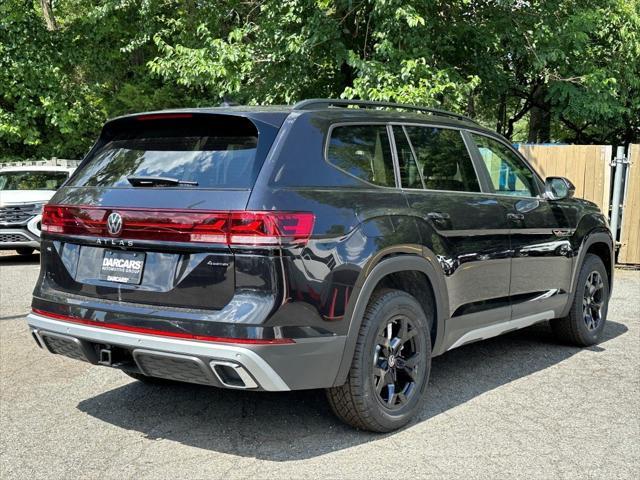 new 2024 Volkswagen Atlas car, priced at $44,107