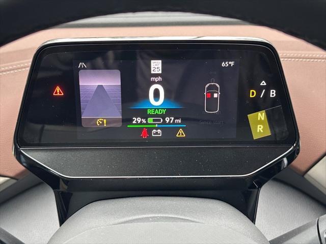new 2025 Volkswagen ID.4 car, priced at $41,117