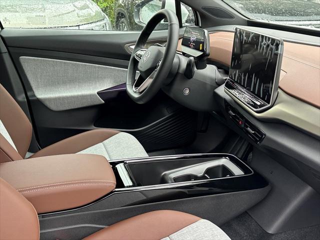 new 2025 Volkswagen ID.4 car, priced at $41,117