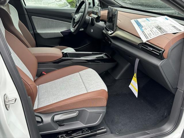 new 2025 Volkswagen ID.4 car, priced at $41,117