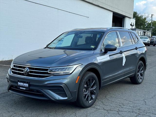 new 2024 Volkswagen Tiguan car, priced at $31,811