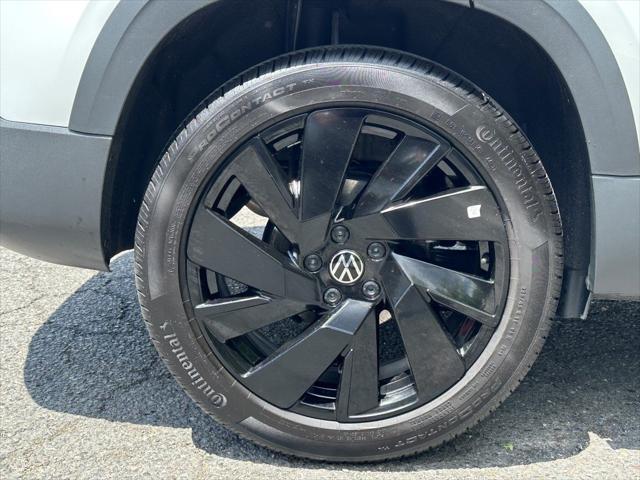 used 2024 Volkswagen Taos car, priced at $25,991