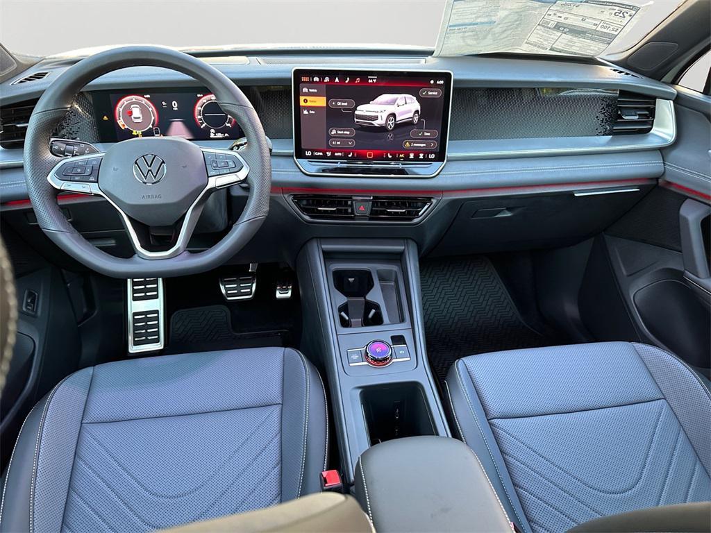 new 2025 Volkswagen Tiguan car, priced at $39,233