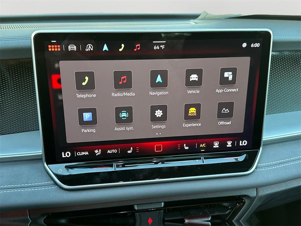 new 2025 Volkswagen Tiguan car, priced at $39,233