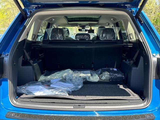 new 2025 Volkswagen Atlas car, priced at $50,929