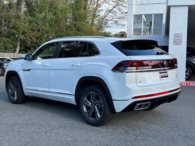 new 2024 Volkswagen Atlas Cross Sport car, priced at $47,445