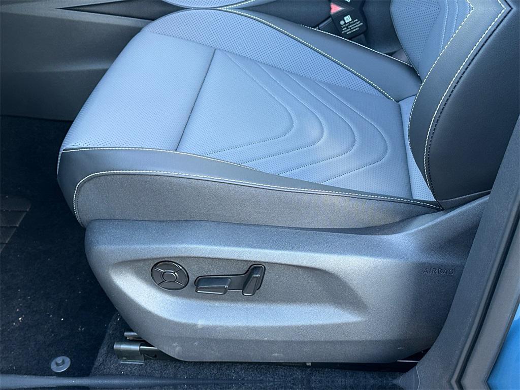 new 2026 Volkswagen Tiguan car, priced at $36,852