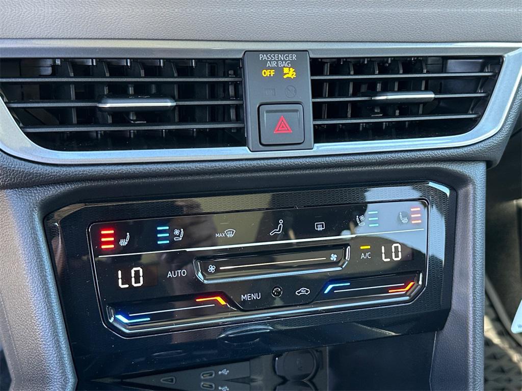 new 2025 Volkswagen Taos car, priced at $35,096