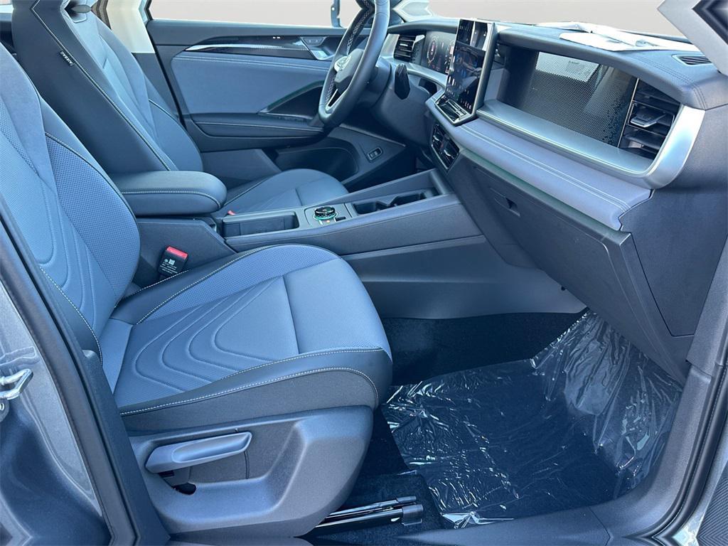 new 2025 Volkswagen Tiguan car, priced at $32,775