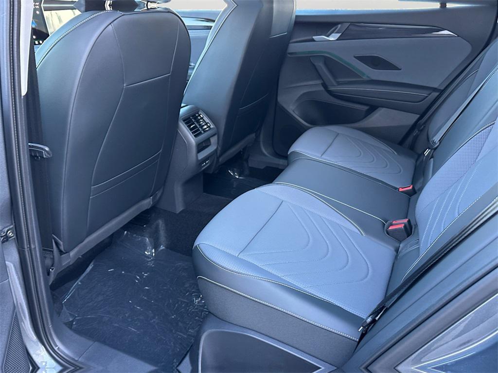 new 2025 Volkswagen Tiguan car, priced at $32,775