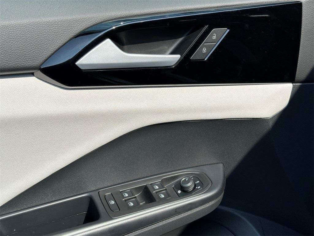 new 2025 Volkswagen Taos car, priced at $27,305