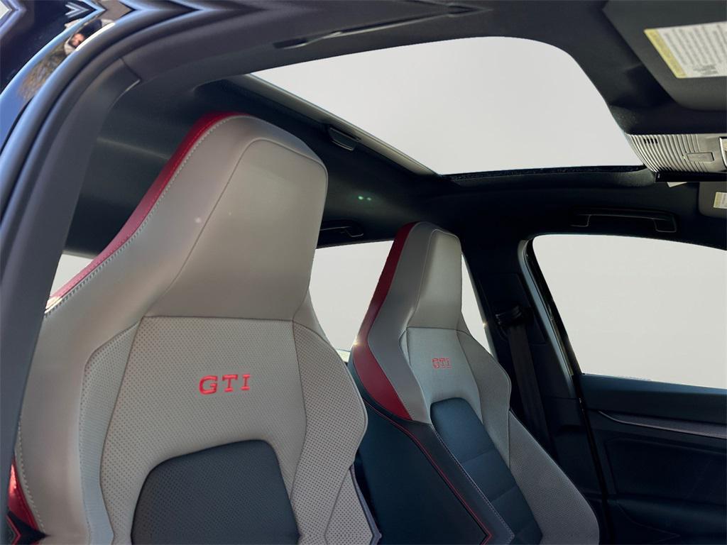 new 2026 Volkswagen Golf GTI car