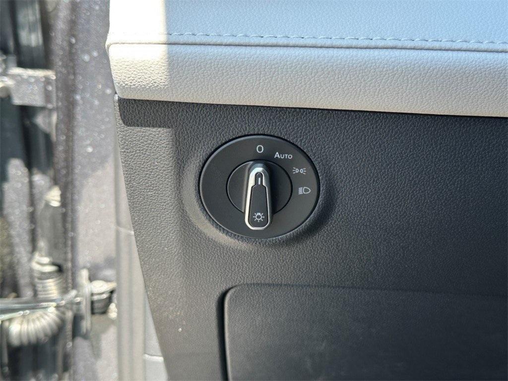 new 2025 Volkswagen Taos car, priced at $35,374