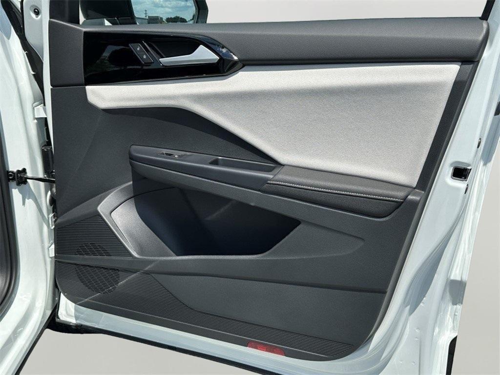 new 2025 Volkswagen Taos car, priced at $27,305