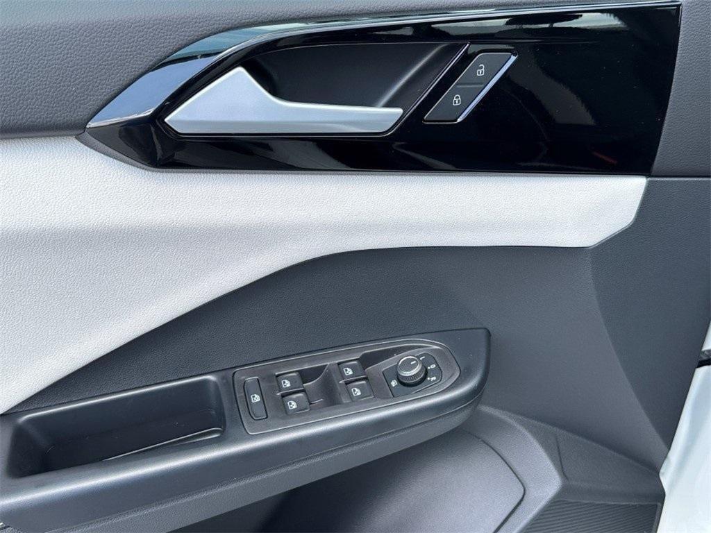new 2025 Volkswagen Taos car, priced at $27,305