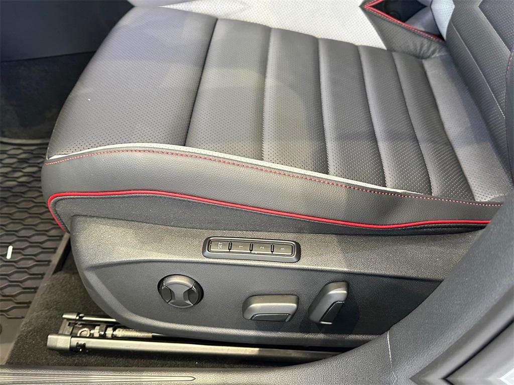 new 2025 Volkswagen Golf GTI car, priced at $41,220