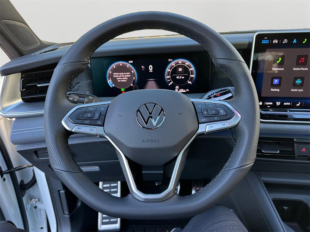 new 2025 Volkswagen Tiguan car, priced at $37,853