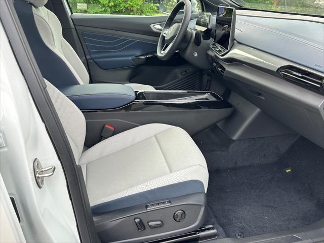 new 2025 Volkswagen ID.4 car, priced at $53,361