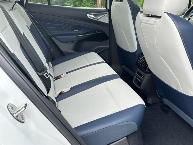new 2025 Volkswagen ID.4 car, priced at $53,361