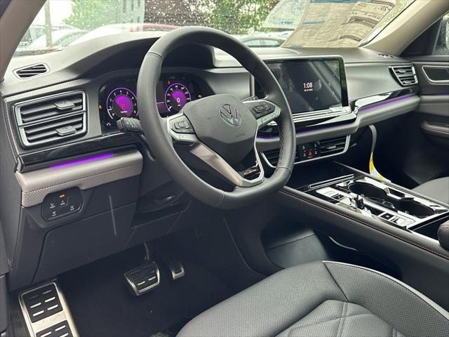 new 2025 Volkswagen Atlas car, priced at $45,932