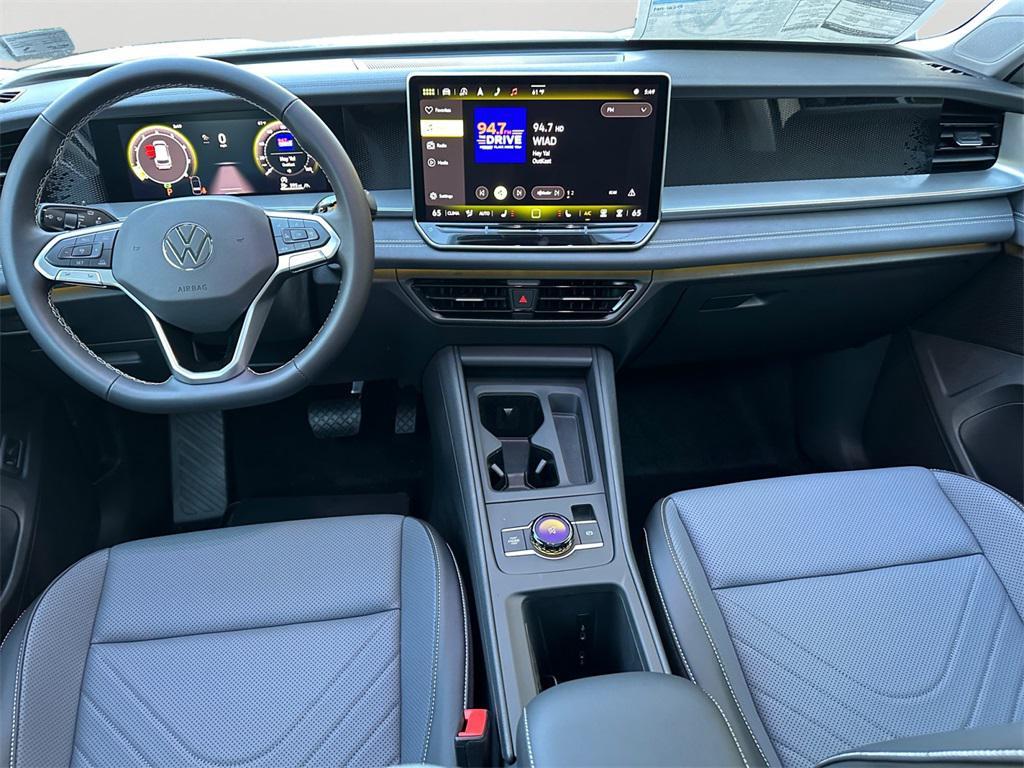 new 2025 Volkswagen Tiguan car, priced at $33,144
