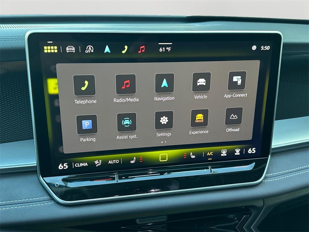 new 2025 Volkswagen Tiguan car, priced at $33,144