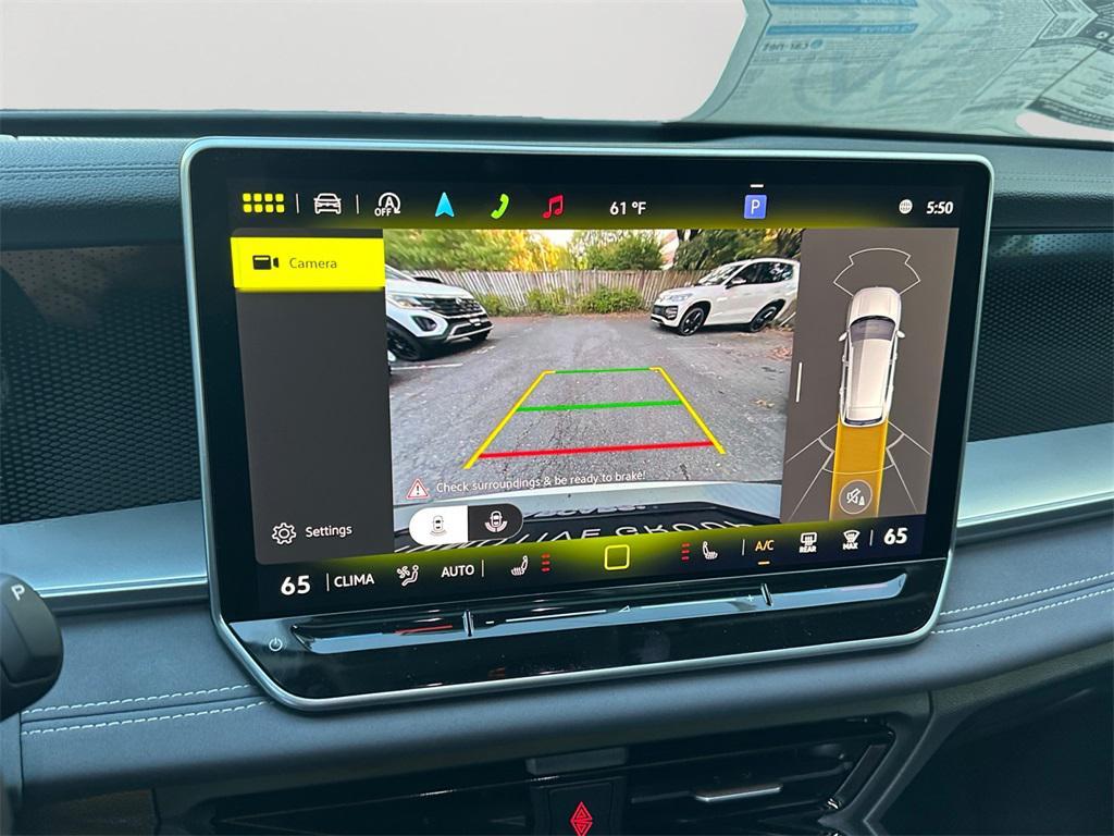 new 2025 Volkswagen Tiguan car, priced at $33,144