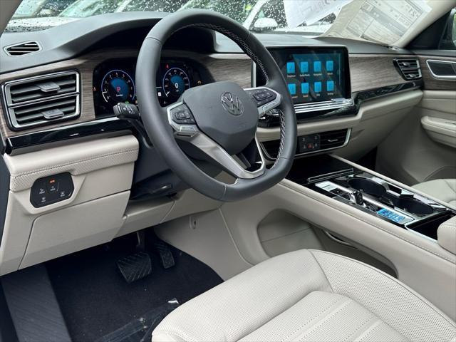 new 2025 Volkswagen Atlas car, priced at $46,656