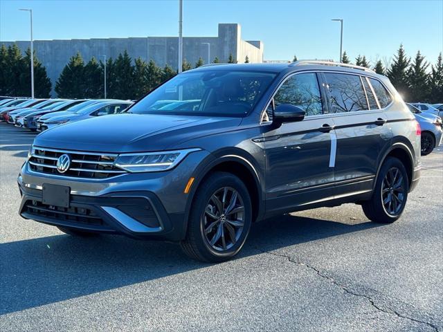 new 2024 Volkswagen Tiguan car, priced at $32,341